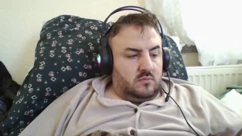 zH1NaSaH online show from 04/12/26, 05:01