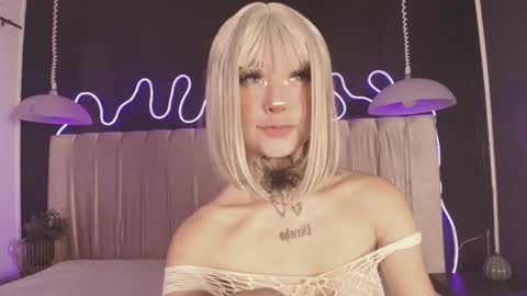 zhally_dee online show from 03/19/26, 08:13