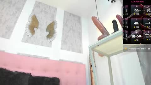 Snapshot of zhamira_21 chatting on 02/10/26, 10:58 ZHAMIRA ANDRES online show from 02/10/26, 10:58