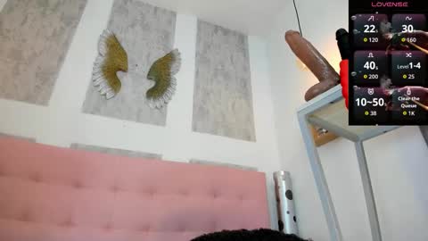 Snapshot of zhamira_21 chatting on 02/25/26, 10:19 ZHAMIRA ANDRES online show from 02/25/26, 10:19