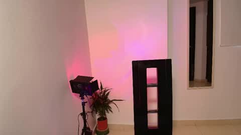 Zhara online show from 03/15/26, 12:55