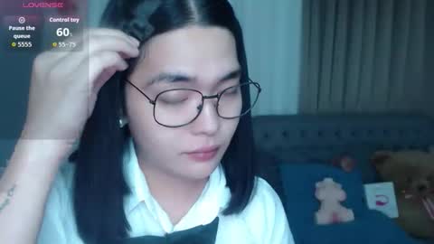 im your lovely zhaviabigcock here online show from 03/23/26, 04:11