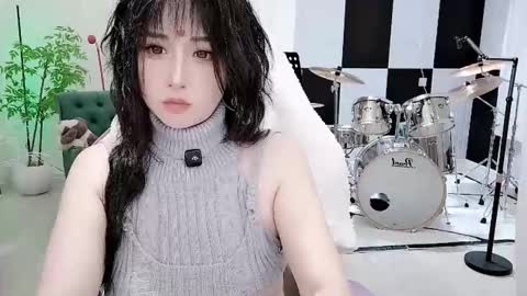 zhen online show from 09/30/25, 08:25