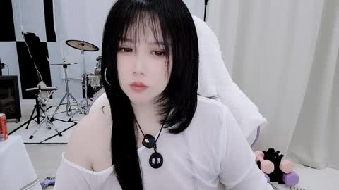 zhen online show from 04/20/26, 08:39