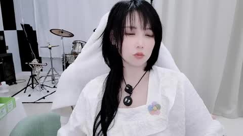 zhen online show from 05/18/26, 01:39