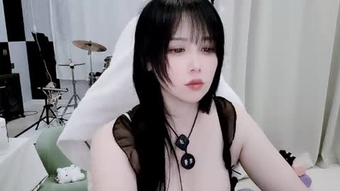 zhen online show from 06/02/26, 02:41