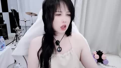 zhen online show from 06/18/26, 06:56