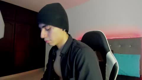 Zhingarher online show from 11/20/25, 03:39