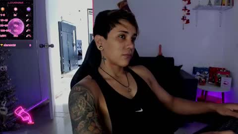 zhoestrong online show from 12/15/24, 05:53