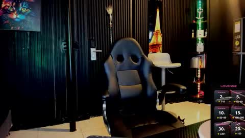 zhoestrong online show from 09/25/25, 08:23