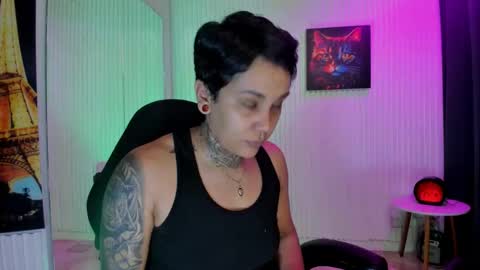 zhoestrong online show from 05/17/26, 10:17