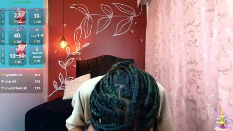 Zia Green online show from 12/23/24, 03:33