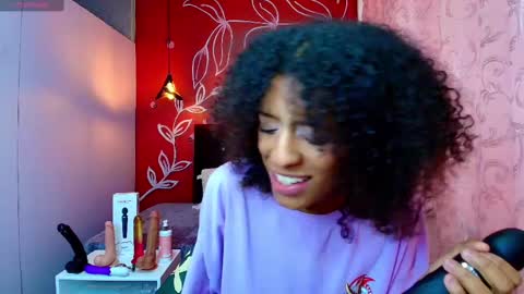 Zia Green online show from 03/11/25, 03:02