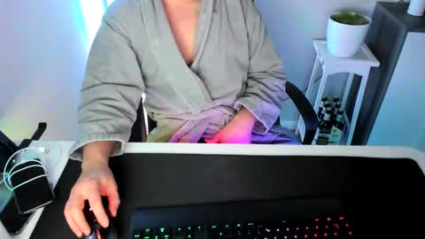 Snapshot of ziemlichflutschig chatting on 12/03/24, 03:09 ziemlichflutschig online show from 12/03/24, 03:09