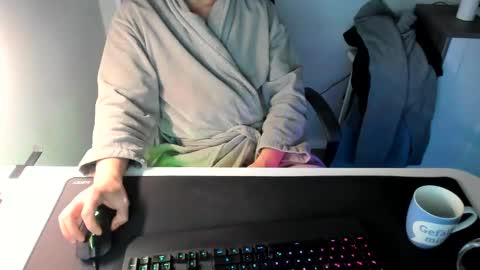 Snapshot of ziemlichflutschig chatting on 02/01/25, 05:28 ziemlichflutschig online show from 02/01/25, 05:28