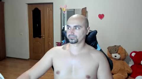 Ziesh online show from 09/26/25, 08:24