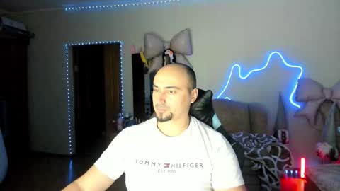 Ziesh online show from 02/12/26, 07:09