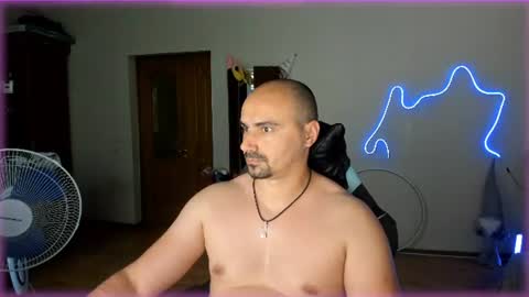 Ziesh online show from 06/15/26, 04:20