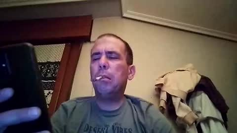 zigor13 online show from 04/18/26, 06:23