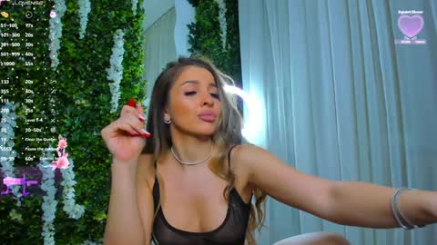 Snapshot of zinasquirts chatting on 01/11/25, 05:41 Galli online show from 01/11/25, 05:41