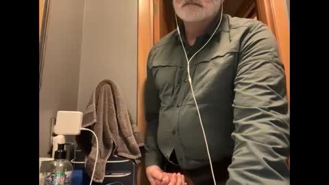 zinger283069 online show from 01/30/25, 11:13