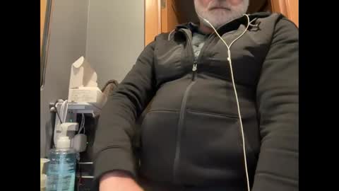 zinger283069 online show from 10/30/25, 08:09