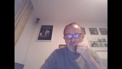 Zippi online show from 10/02/25, 07:21
