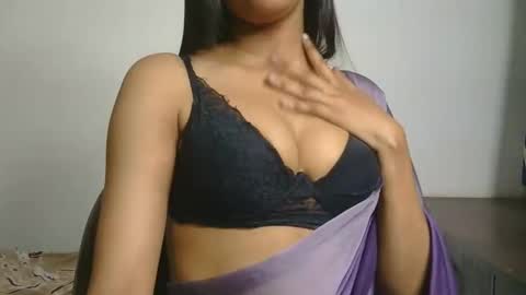 Snapshot of ziyaa_1 chatting on 06/06/26, 05:12 Ziyaa online show from 06/06/26, 05:12