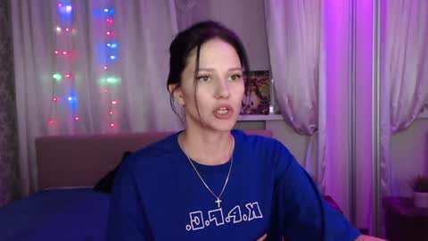 Snapshot of zlatagoddess chatting on 01/12/25, 12:44 Zlata online show from 01/12/25, 12:44