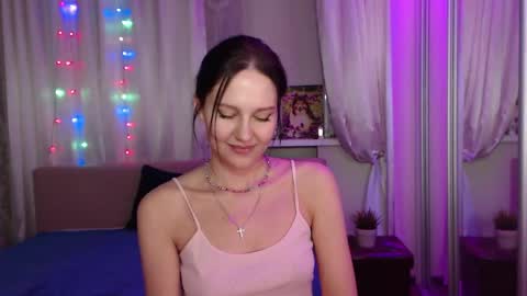 Snapshot of zlatagoddess chatting on 02/14/25, 07:23 Zlata online show from 02/14/25, 07:23