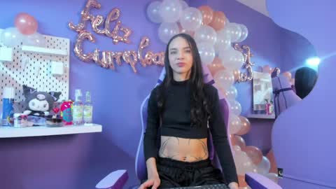 Zoe online show from 04/12/26, 04:17