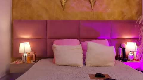 zoe_aitanaa online show from 05/13/26, 11:40
