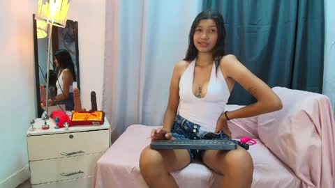 Zoe Blake online show from 05/15/26, 04:08