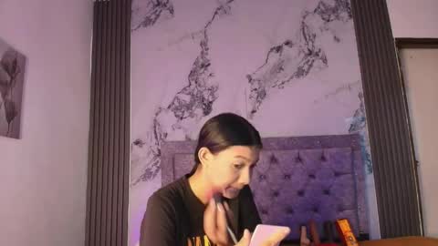Zoe Blake online show from 05/19/26, 03:24
