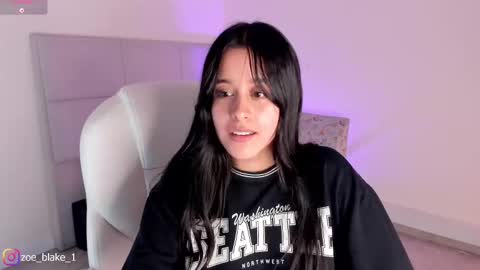 Zoe online show from 02/26/25, 10:20