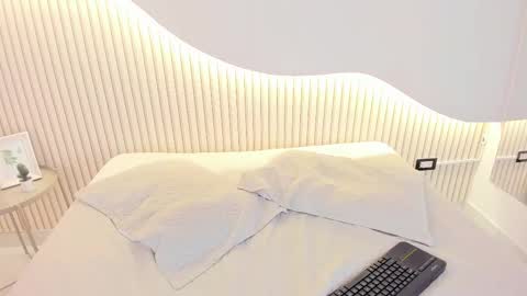 zoe_blunt_one online show from 03/26/26, 11:49