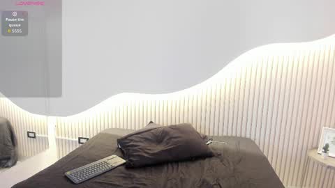 zoe_blunt_one online show from 03/27/26, 11:54