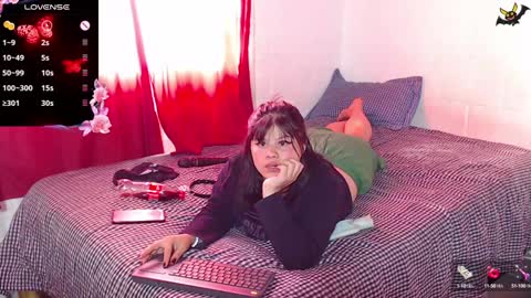 Zoe Bronw online show from 12/11/24, 09:01