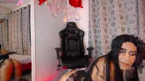 Snapshot of zoe_castle chatting on 05/12/26, 01:41 Zoe online show from 05/12/26, 01:41