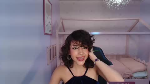 zoe_ch_ online show from 01/09/25, 09:58