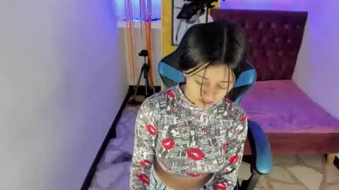 Z O E online show from 10/30/25, 09:48