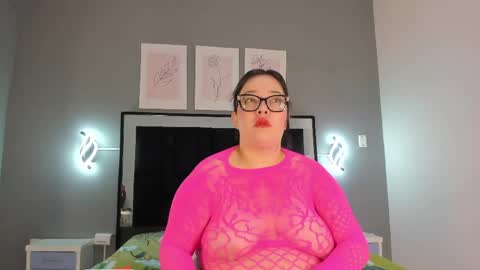 zoe_curvyy online show from 06/01/26, 12:07