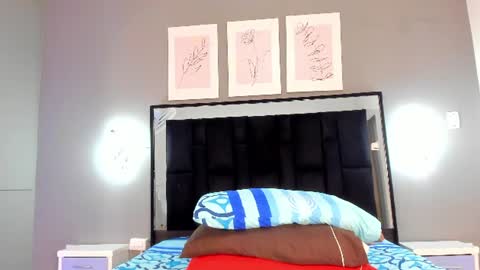 zoe_curvyy online show from 07/02/26, 12:11