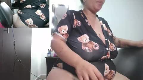 Snapshot of zoe_hotxxx chatting on 11/01/25, 02:46 zoe hotxxx online show from 11/01/25, 02:46