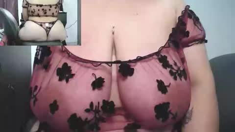 Snapshot of zoe_hotxxx chatting on 11/13/25, 03:00 zoe hotxxx online show from 11/13/25, 03:00