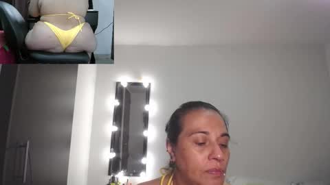 Snapshot of zoe_hotxxx chatting on 11/23/25, 11:59 zoe hotxxx online show from 11/23/25, 11:59