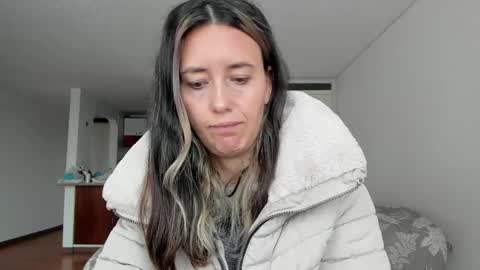 ZOE online show from 04/03/26, 10:08