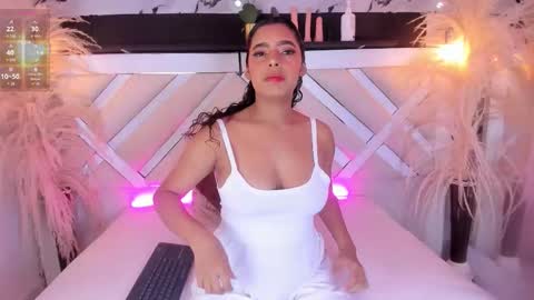 Zoey  online show from 03/13/26, 10:16