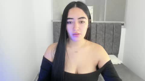 zoe_jones7 online show from 10/14/25, 03:07