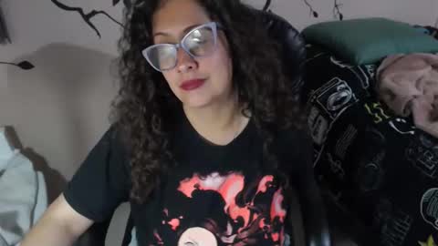 Snapshot of zoe_koller chatting on 10/23/25, 12:10 Zoe Koller online show from 10/23/25, 12:10